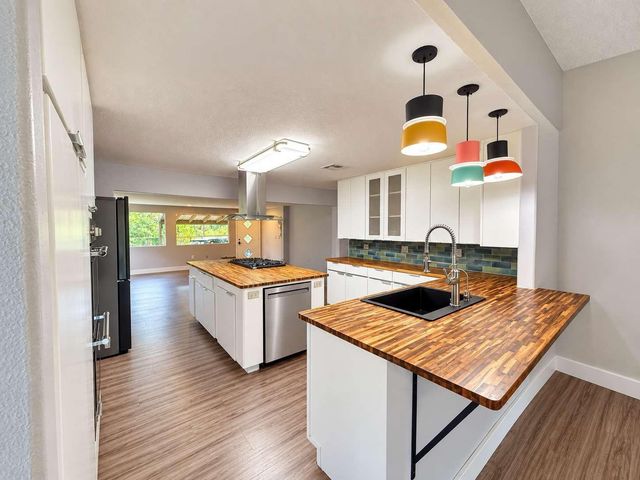4248 Sapp Road, Conroe, TX 77304