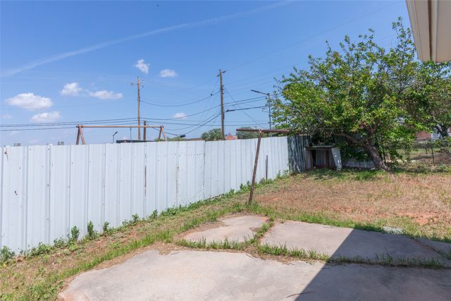 2333 Bel Air Drive, Abilene, TX 79603