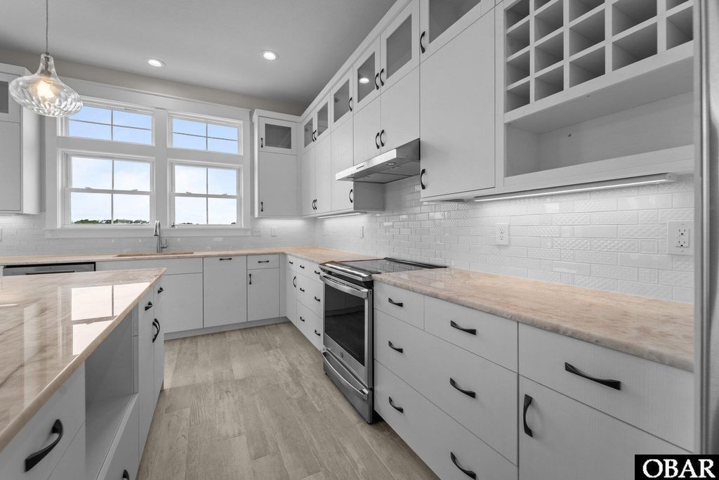 Image 13 of property listing at 902 S Virginia Dare Trail Unit 703, Kill Devil Hills, NC 27948