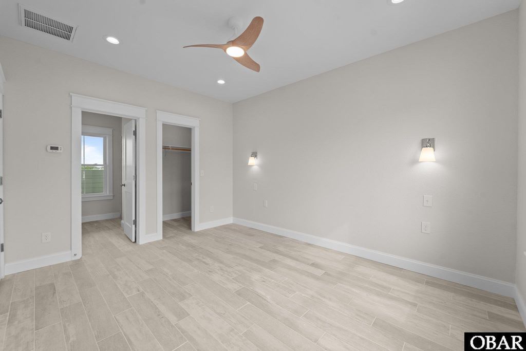 Image 28 of property listing at 902 S Virginia Dare Trail Unit 703, Kill Devil Hills, NC 27948