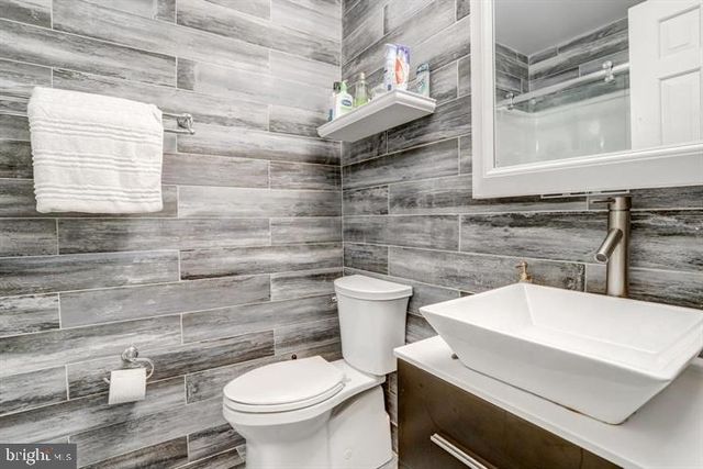 6613 ELDER AVE, Springfield, VA 22150