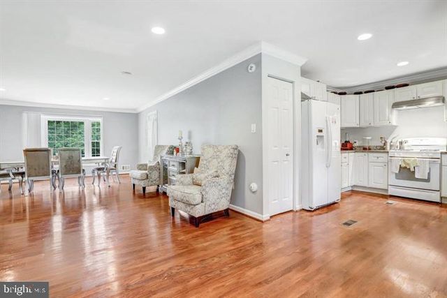 6613 ELDER AVE, Springfield, VA 22150