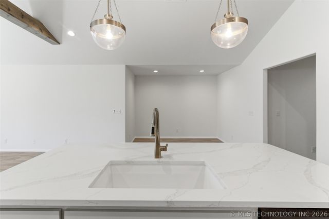 11406 E 93rd Place North, Owasso, OK 74055