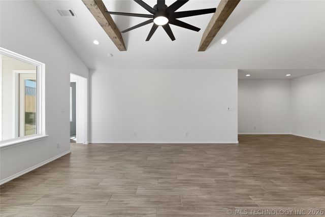 11406 E 93rd Place North, Owasso, OK 74055