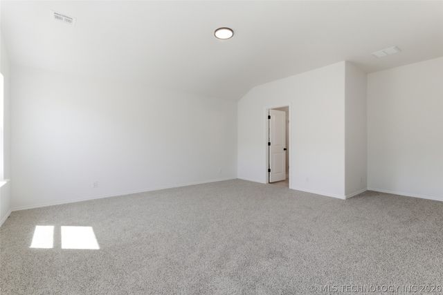 11406 E 93rd Place North, Owasso, OK 74055