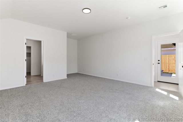11406 E 93rd Place North, Owasso, OK 74055