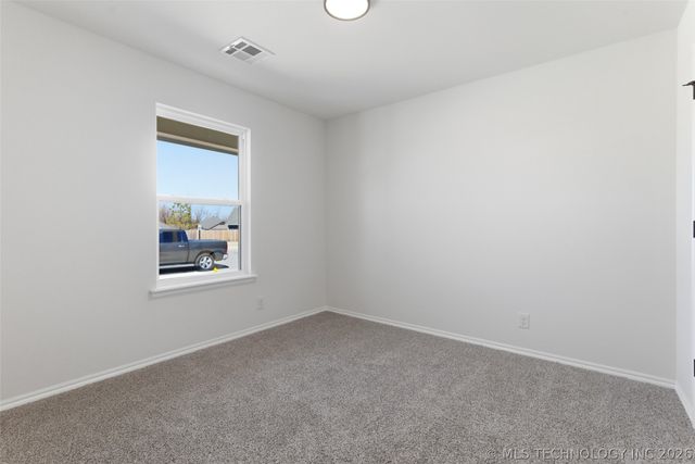 11406 E 93rd Place North, Owasso, OK 74055