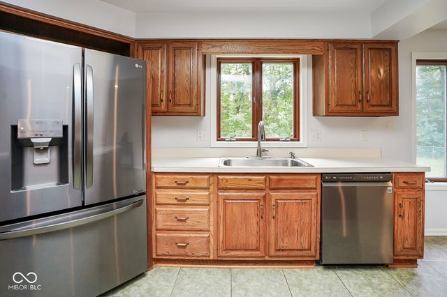 1767 N Sugar Creek Trail, Greenfield, IN 46140