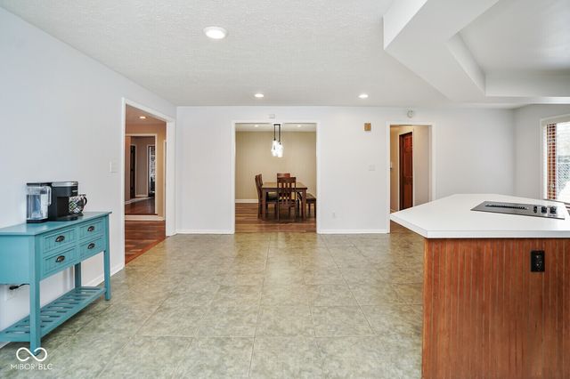 1767 N Sugar Creek Trail, Greenfield, IN 46140