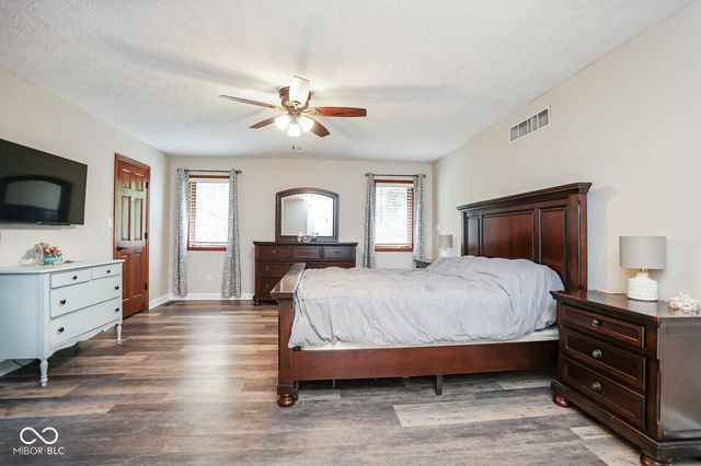 1767 N Sugar Creek Trail, Greenfield, IN 46140