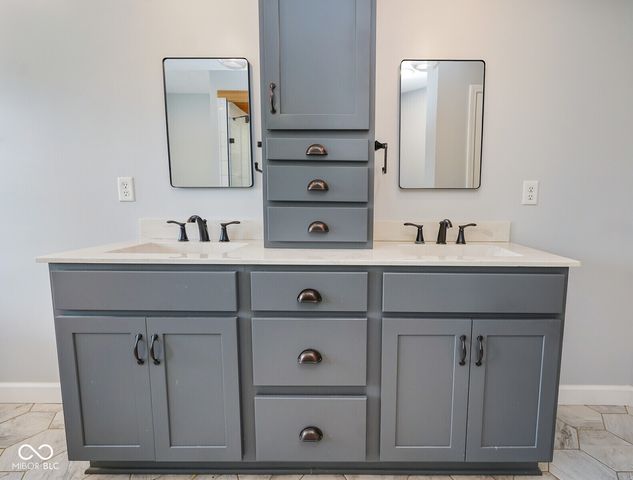 1767 N Sugar Creek Trail, Greenfield, IN 46140
