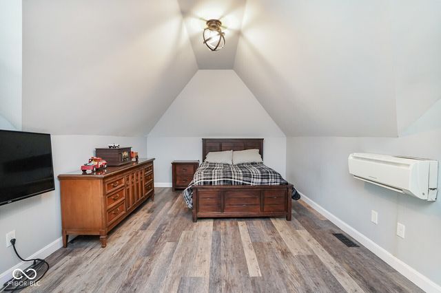 1767 N Sugar Creek Trail, Greenfield, IN 46140