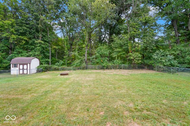 1767 N Sugar Creek Trail, Greenfield, IN 46140