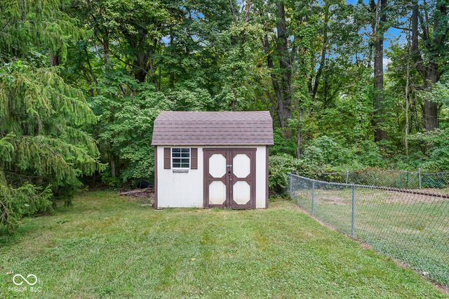 1767 N Sugar Creek Trail, Greenfield, IN 46140