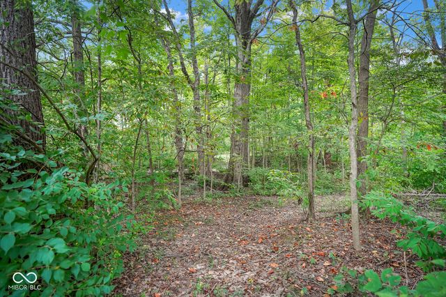 1767 N Sugar Creek Trail, Greenfield, IN 46140