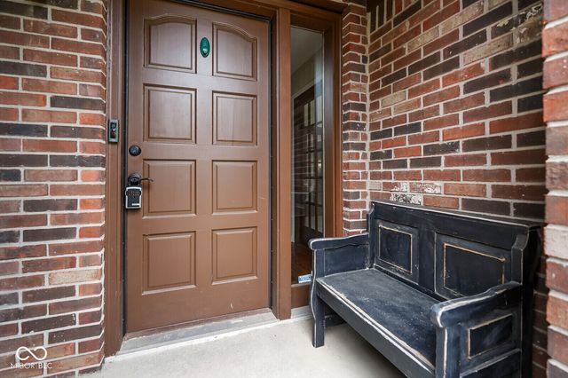 1767 N Sugar Creek Trail, Greenfield, IN 46140
