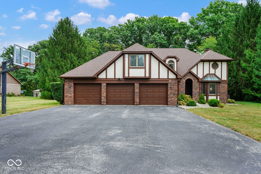 1767 N Sugar Creek Trail, Greenfield, IN 46140