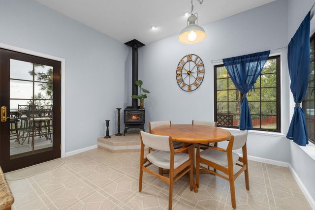 7410 White Oak Dr, Placerville, CA 95667