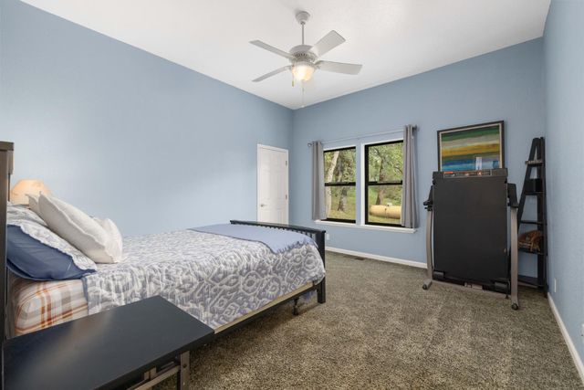 7410 White Oak Dr, Placerville, CA 95667