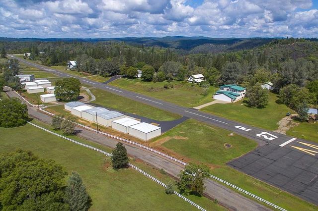 7410 White Oak Dr, Placerville, CA 95667