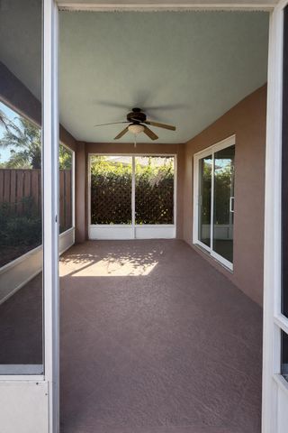 828 Greenleaf Circle, Vero Beach, FL 32960