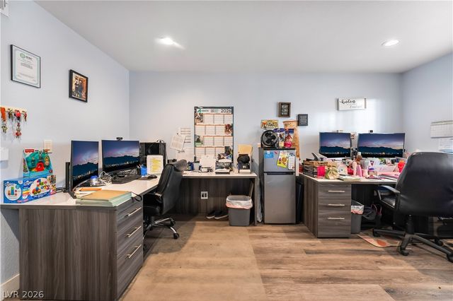 3825 Raymert Drive, Las Vegas, NV 89121