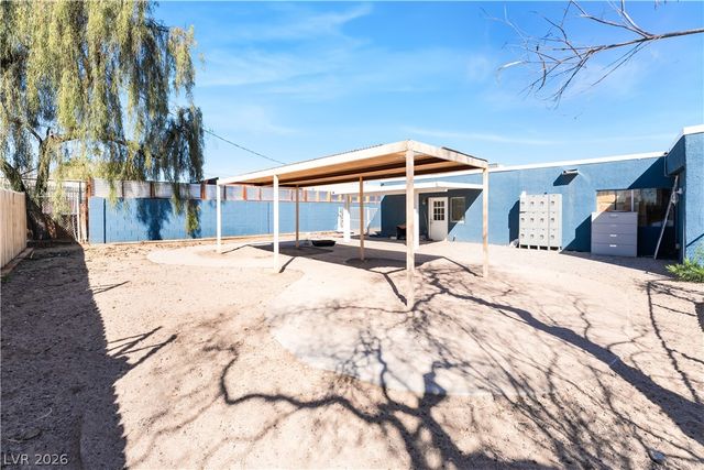 3825 Raymert Drive, Las Vegas, NV 89121