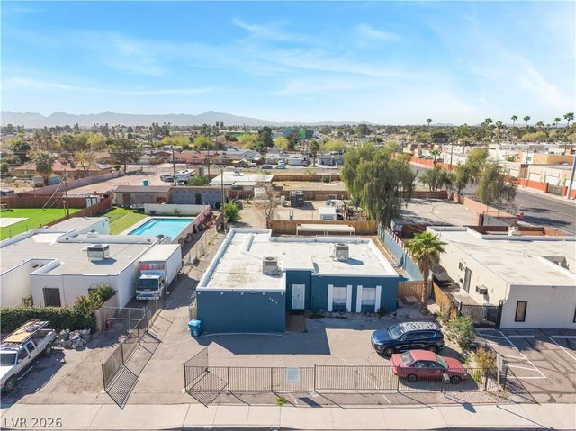 3825 Raymert Drive, Las Vegas, NV 89121