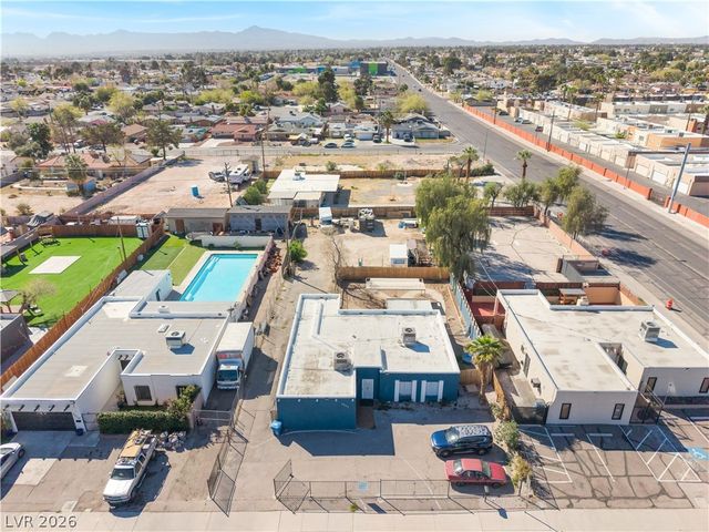 3825 Raymert Drive, Las Vegas, NV 89121