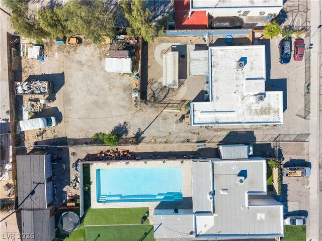 3825 Raymert Drive, Las Vegas, NV 89121
