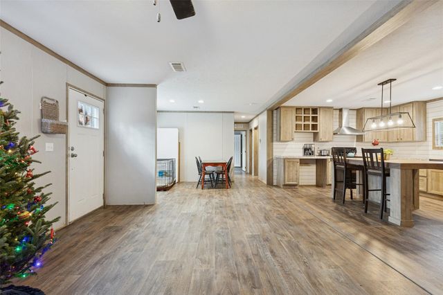 146 Marina Drive, Trinity, TX 75862