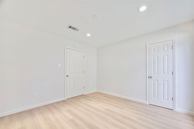 2010 Woodvale Drive, Missouri City, TX 77489