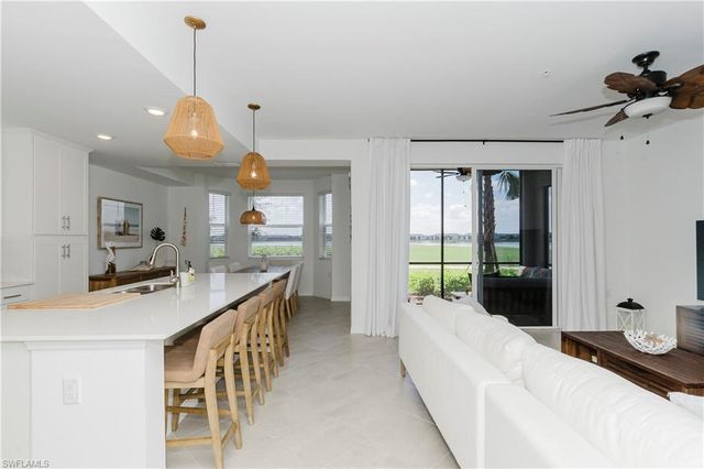 5651 Double Eagle CIR 4316, Ave Maria, FL 34142