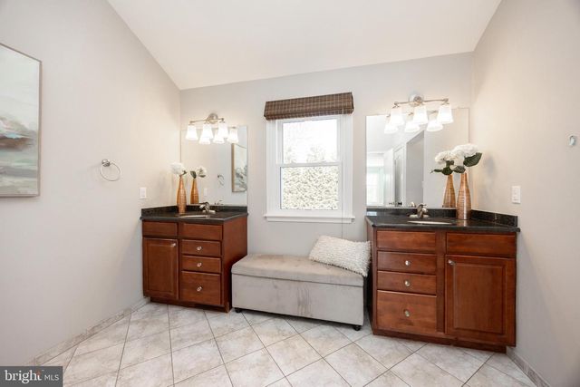 1004 MERIDIAN WAY, Yardley, PA 19067