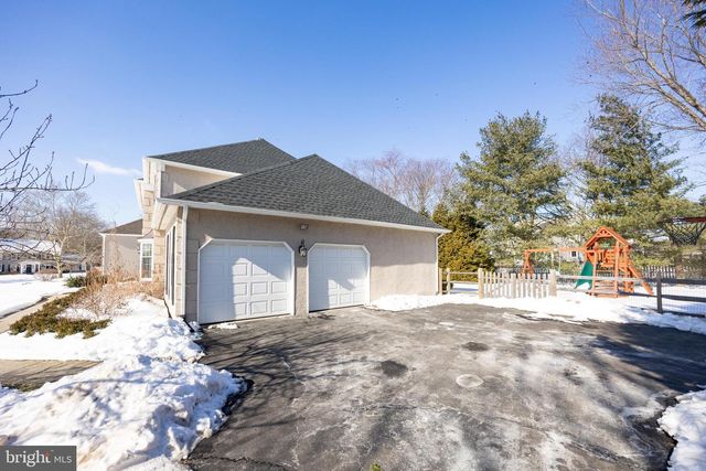 1004 MERIDIAN WAY, Yardley, PA 19067