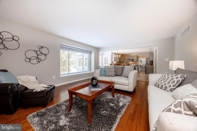 1004 MERIDIAN WAY, Yardley, PA 19067