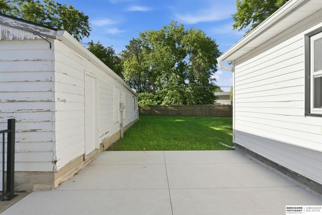 5925 Tangeman Terrace, Lincoln, NE 68505