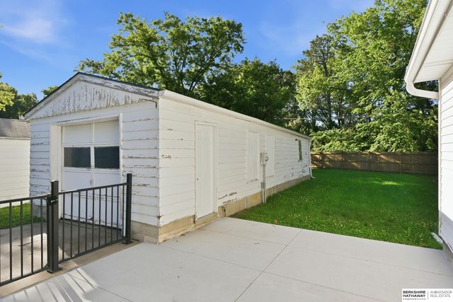 5925 Tangeman Terrace, Lincoln, NE 68505