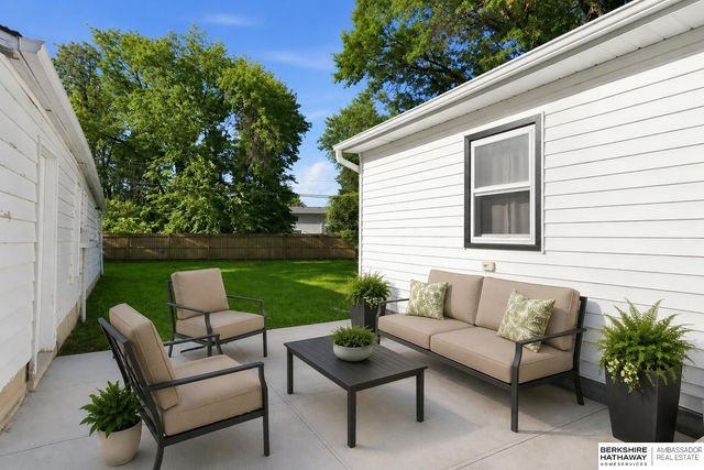 5925 Tangeman Terrace, Lincoln, NE 68505