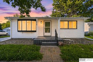 5925 Tangeman Terrace, Lincoln, NE 68505