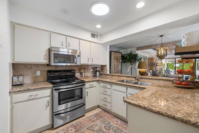 303 Forest Hills Drive, Rancho Mirage, CA 92270