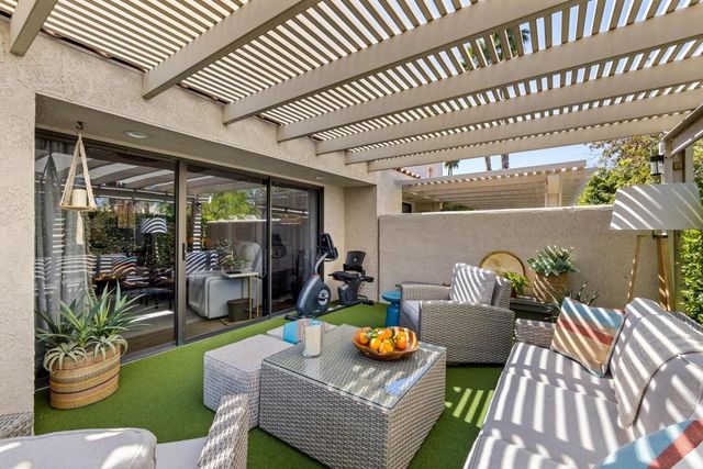 303 Forest Hills Drive, Rancho Mirage, CA 92270