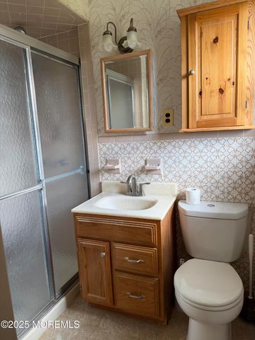 48 Homestead Road, Freehold, NJ 07728