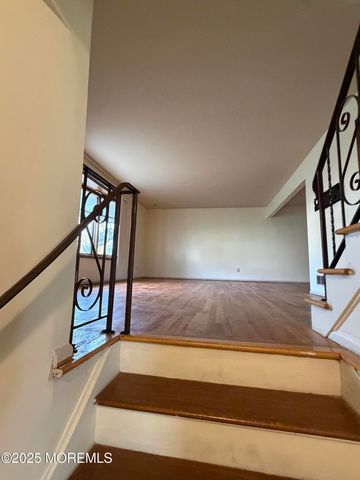 48 Homestead Road, Freehold, NJ 07728