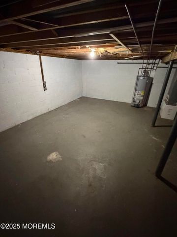 48 Homestead Road, Freehold, NJ 07728