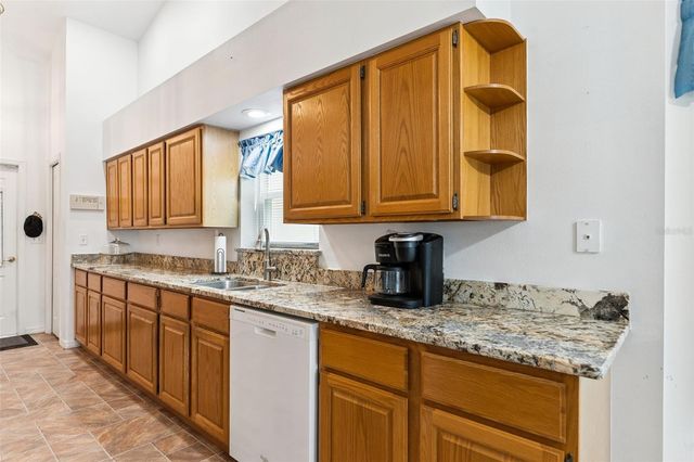 501 EASTLAKE DRIVE, Haines City, FL 33844