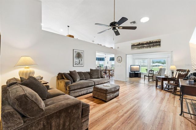 501 EASTLAKE DRIVE, Haines City, FL 33844