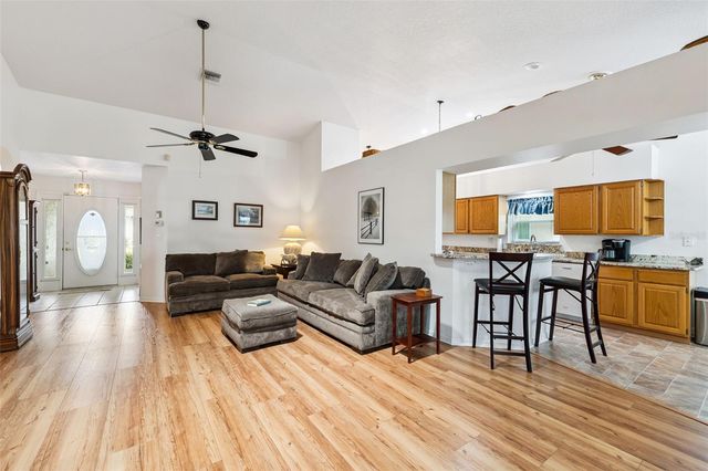 501 EASTLAKE DRIVE, Haines City, FL 33844