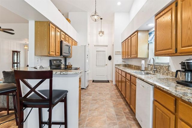 501 EASTLAKE DRIVE, Haines City, FL 33844