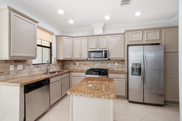 3390 NW 125th Avenue, Sunrise, FL 33323
